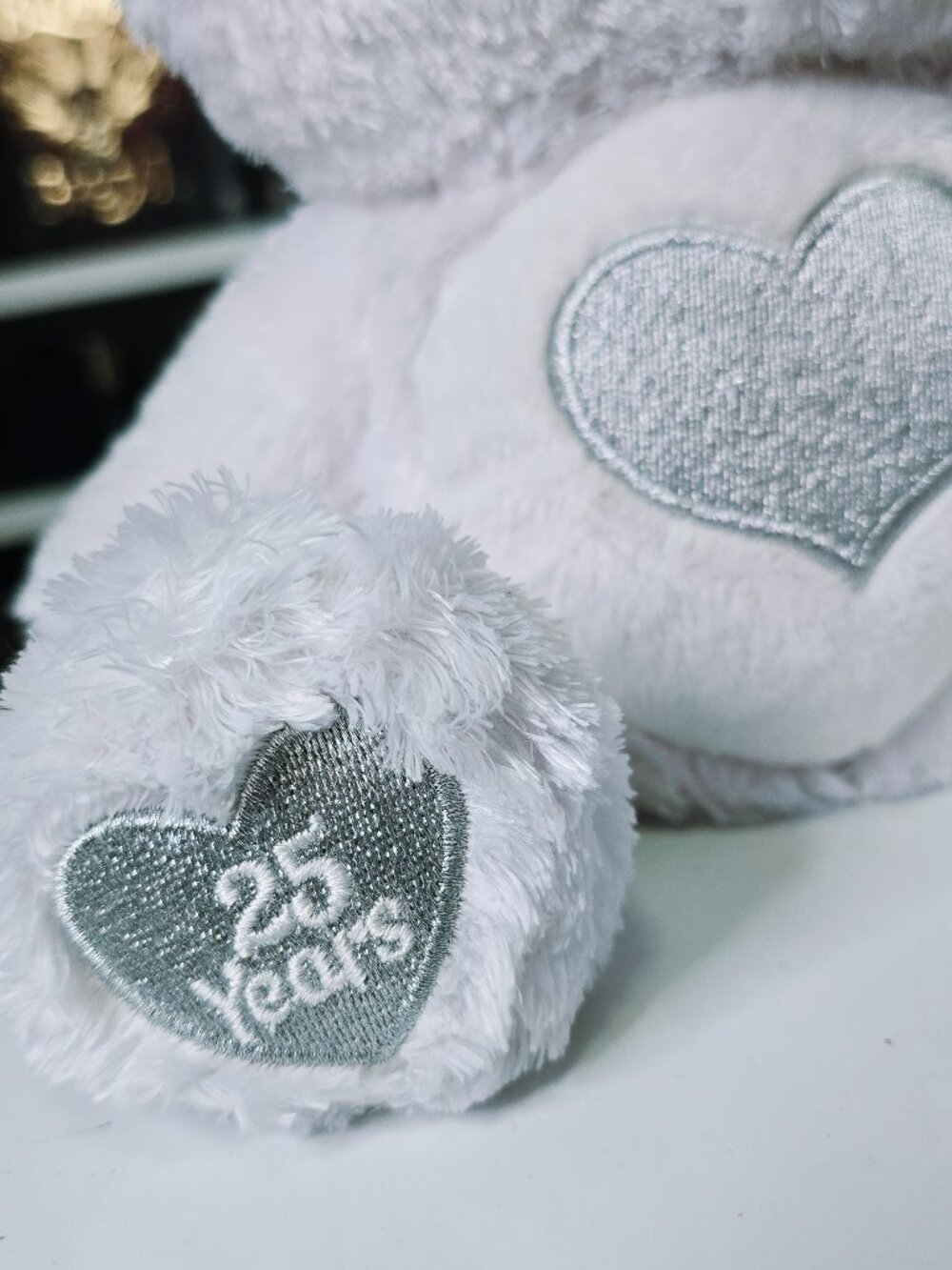 Care Bears 25th Anniversary Swarovski Tenderheart Plush - Picture 4 of 8